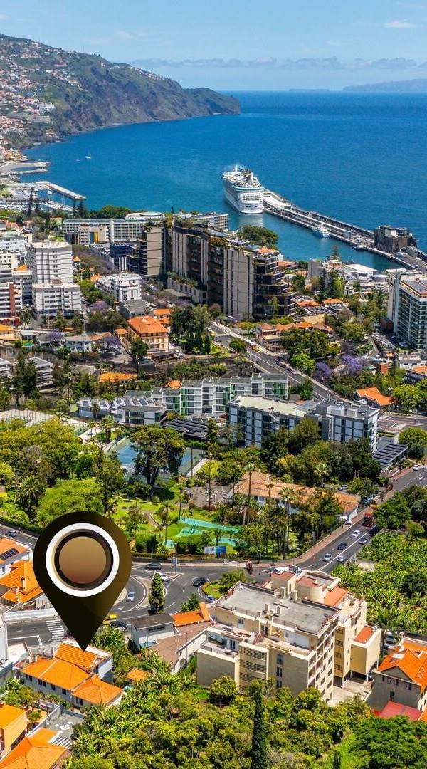 Moradia T4 à Venda em Funchal - Ilha Da Madeira - Portugal