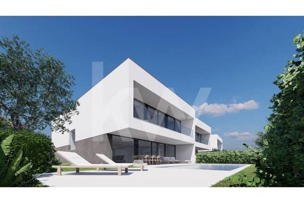Moradia T4 na Planta à Venda em Lagos - Algarve - Portugal
