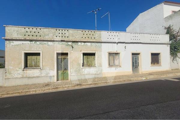 Moradia T4 à Venda em Silves - Algarve - Portugal