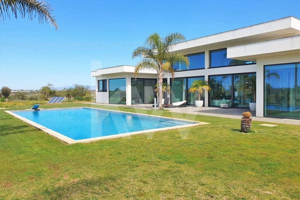 Moradia T5+ à Venda em Albufeira - Algarve - Portugal