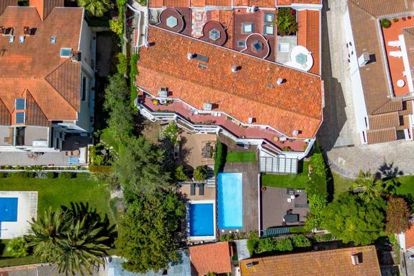 Moradia T5+ à Venda em Estoril - Lisboa - Portugal