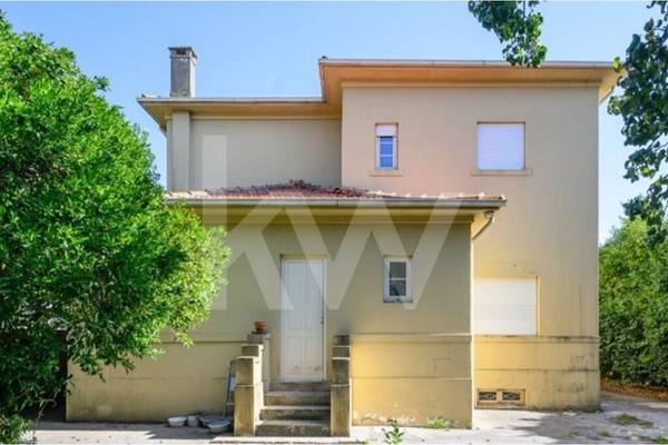 Moradia T5+ à Venda em Matosinhos - Porto - Portugal