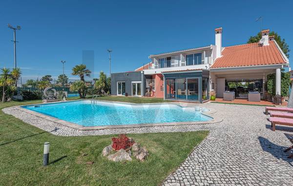 Moradia T5+ à Venda em Setúbal - Portugal