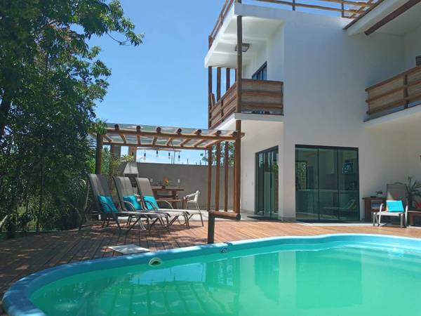 Pousada com 5 Quartos à Venda em Maraú - Bahia - Brasil