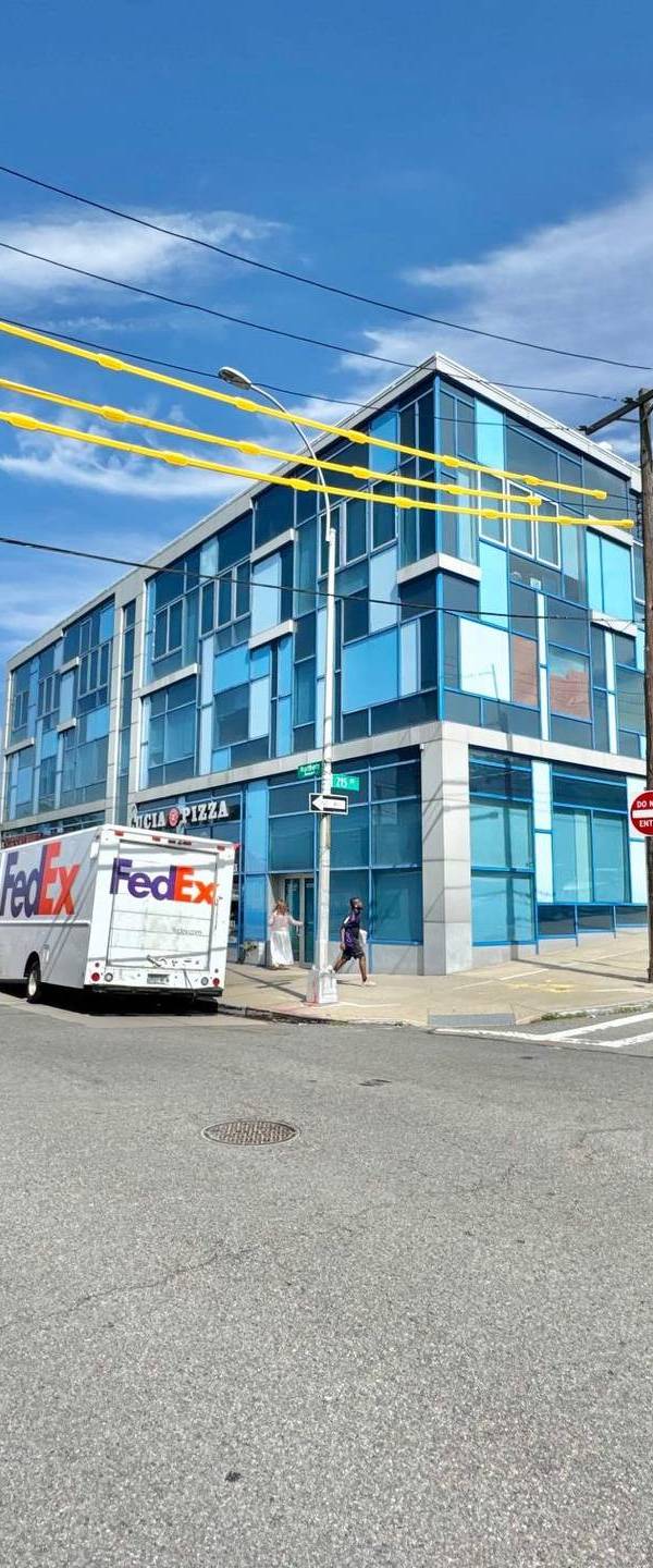Edificio en Venta en Bayside, NY, EE. UU.
