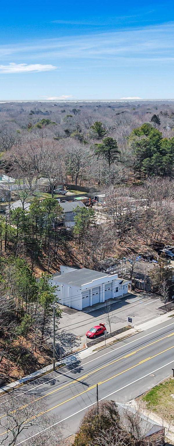 Edificio en Venta en Hampton Bays - Nueva York - EE. UU.