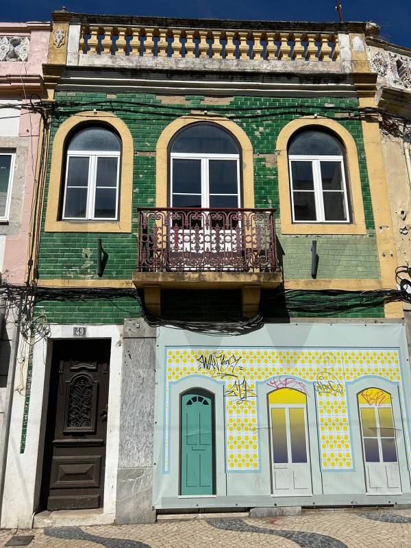 Prédio  à Venda em Montijo - Setúbal - Portugal