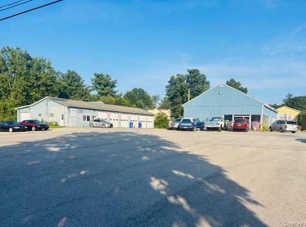 Edificio Comercial en Venta en Pine Plains - Nueva York - EE. UU.