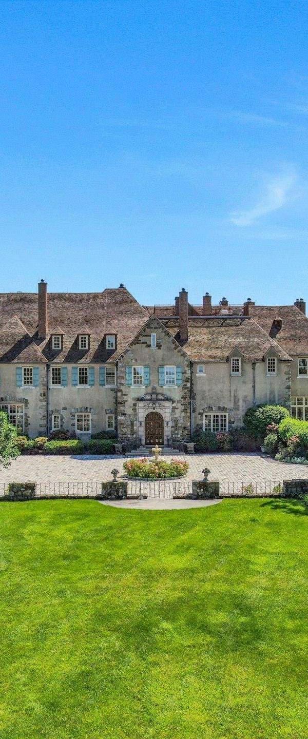 Propriedade de 19 Dormitórios à Venda em Tuxedo Park