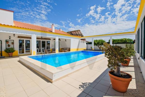 Quinta/Herdade T4 à Venda em Montijo - Setúbal - Portugal