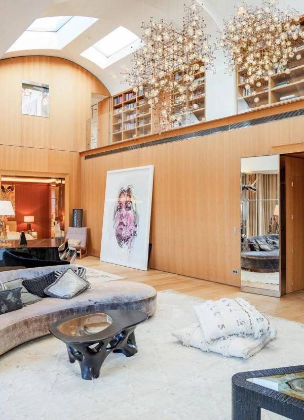 Appartement de 4 Chambres à Vendre au Royal Monceau – Paris – France
