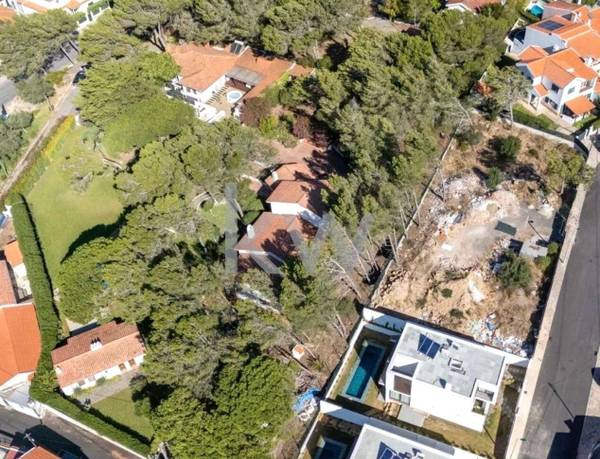 Terreno à Venda em Alcabideche - Lisboa - Portugal