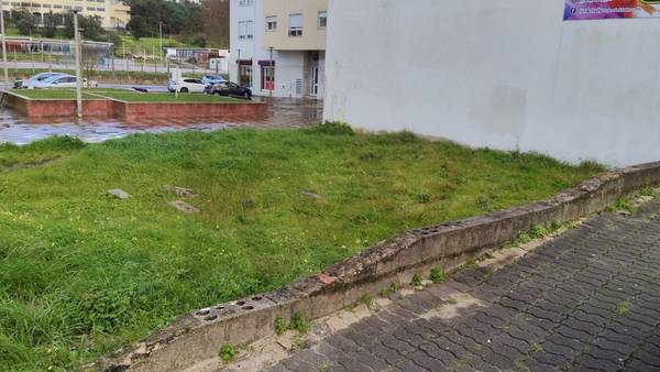 Terreno à Venda em Barreiro - Setúbal - Portugal