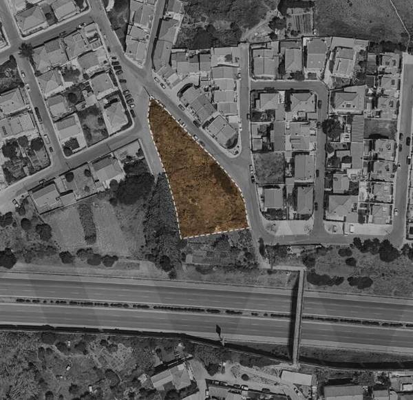 Terreno à Venda em Carcavelos - Lisboa - Portugal