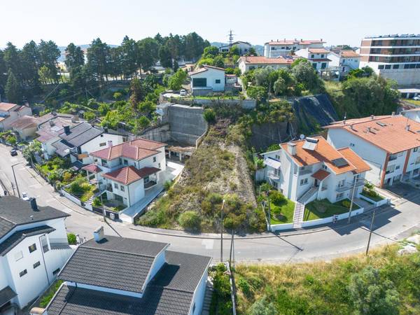 Terreno à Venda em Coimbra - Coimbra - Portugal