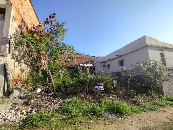 Terreno à Venda em Ipiranga - Guarapari - Espírito Santo - Brasil