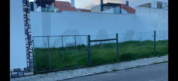Terreno  à Venda em Montijo - Setúbal - Portugal