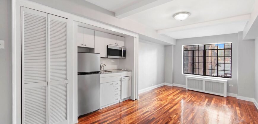 45 Tudor City Place, Unit 2015, Manhattan, NY