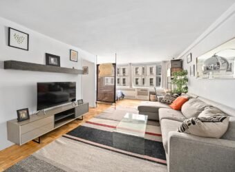 310 East 70th Street, Unit 5G, Upper East Side, Manhattan, NY 10021