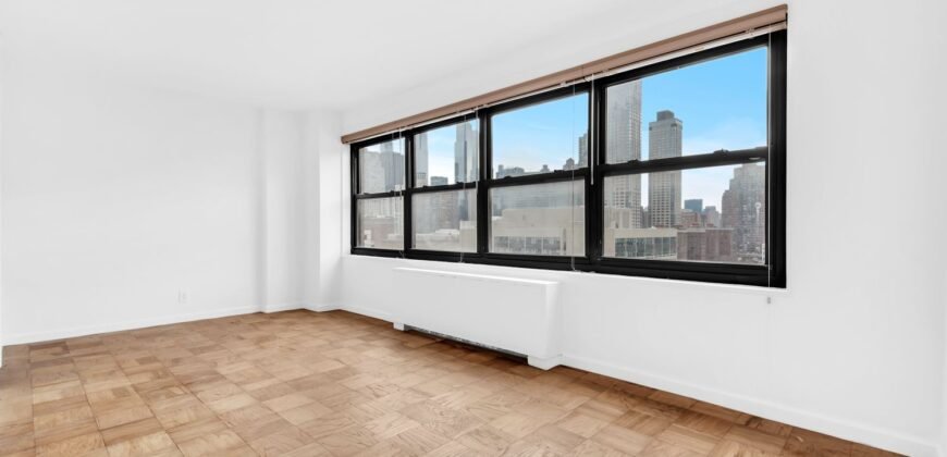 142 West End Avenue, Unit 17S, Upper West Side, Manhattan, NY 10023