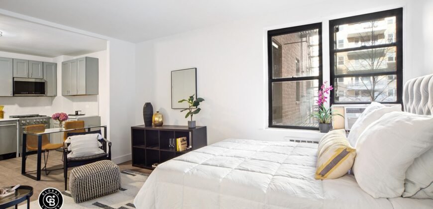 50-54 East 8th Street, Unit 2K, Greenwich Village, Manhattan, NY 10003