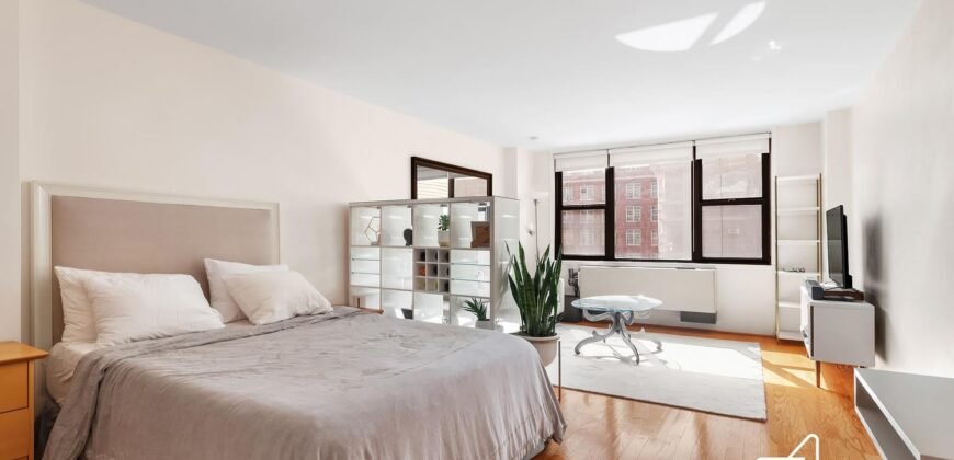 130 East 18th Street, Unit 14J, Gramercy, Manhattan, NY 10003