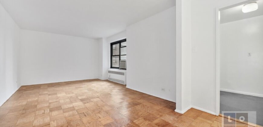 385 Grand Street, Unit L502, Lower East Side, Manhattan, NY 10002