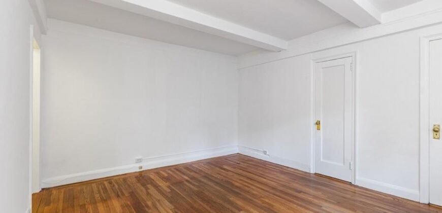 321 East 54th Street, Unit 8G, Manhattan, NY