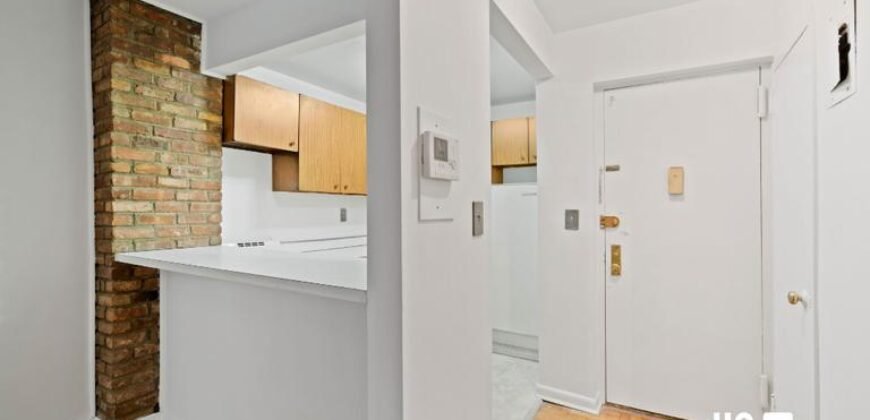 314 West 56th Street, Unit 1C, Hell’s Kitchen, Manhattan, NY 10019