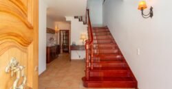 House for Sale in Oieiras Portugal