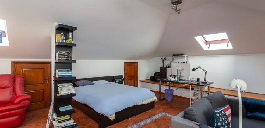 House for Sale in Oieiras Portugal